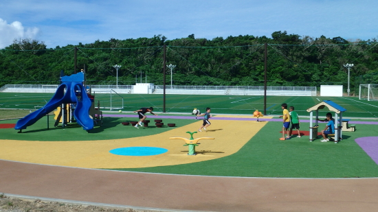 夏休み、駆ける子供達